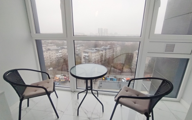 2-h komnatniye Lyuks V Tsentre Novyij Dom Apartments, 75 m2