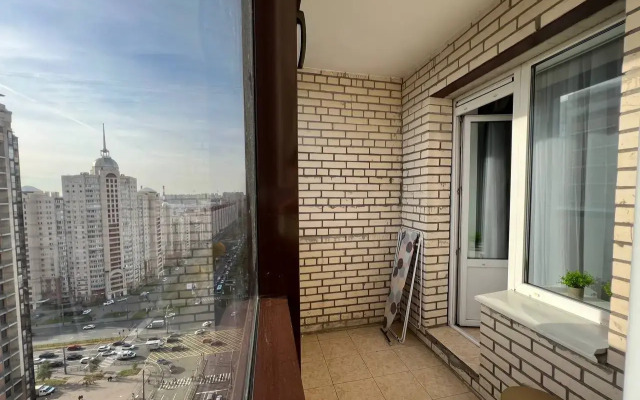 Studiya Gosti Doma U Metro Pionerskaya Flat