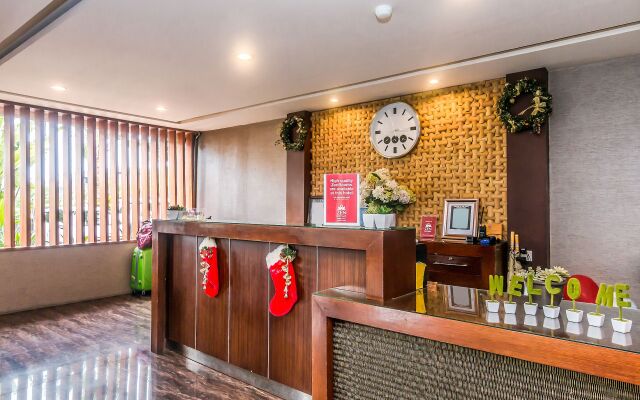 ZEN Rooms Legian Dewi Sri Hotel