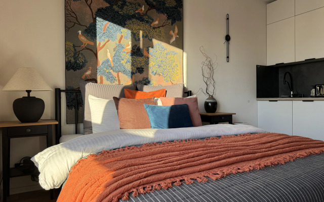 Квартира Дизайнерская студия с видом на главную реку Москвы