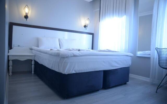 Nova City Hotel