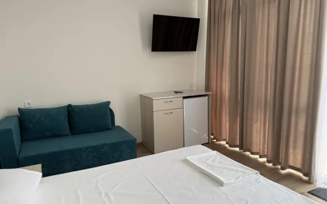 Отель Гостевой дом Адель