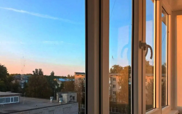 Apartamenty Chaykovskiy na K. Marksa 13 Flat