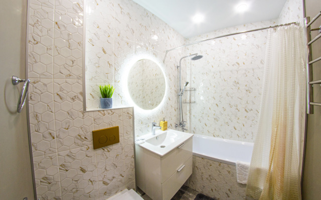 Ryadom S Gertsen Plaza Flat