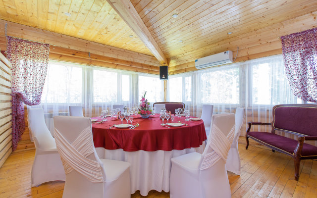 Regina-Petrovsky Hotel