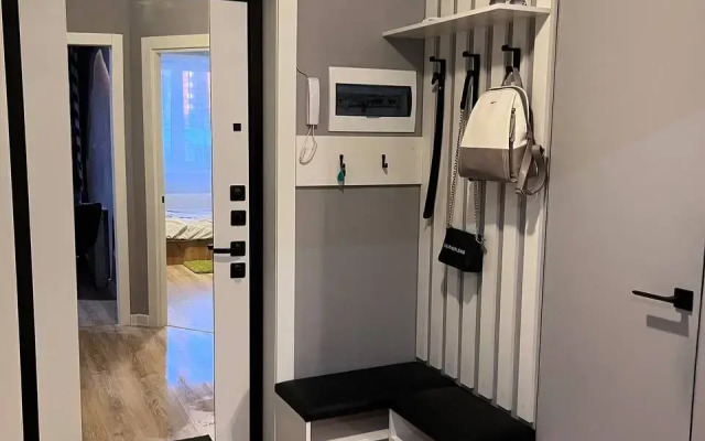 Duet Flat