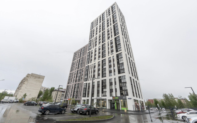 Na Muravlenko Naprotiv Akvaparka Vi doma Apartments