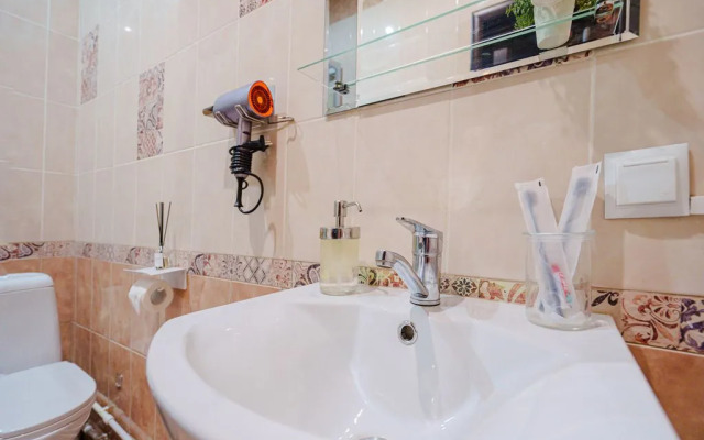 Студия Granada уютная современная в новом доме