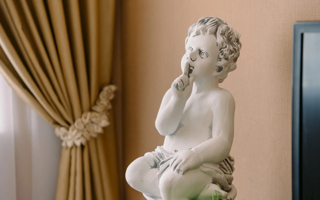 Апартаменты Любимый дом на Антонова 74