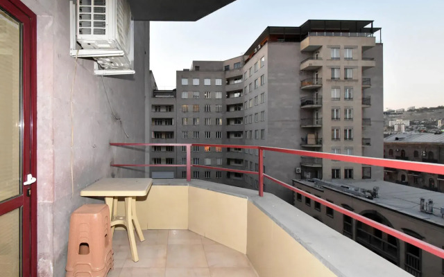 3-Komn. V Novostroyke, Ulitsa In Yerevantsu,hh331 Flat