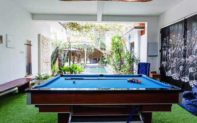 Вилла Casa-Retro Courtyard