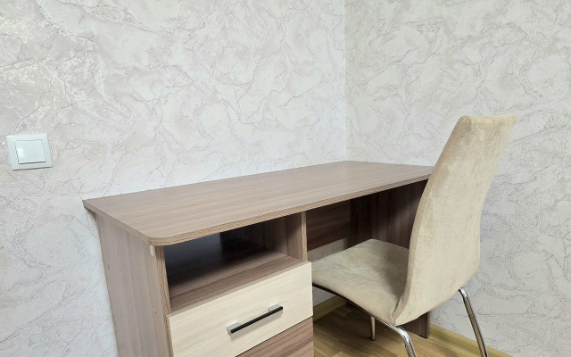 Квартира Трёхкомнатная на Яблоневой