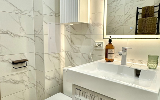 Izumrudnoye Shale 4 Etazh Flat