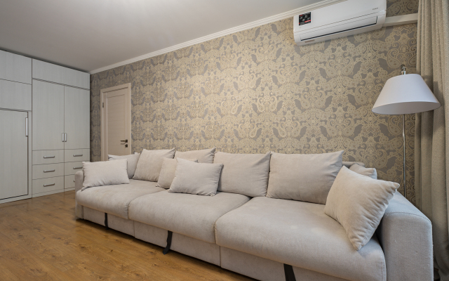 Asapro na ulice Losevskaya Flat