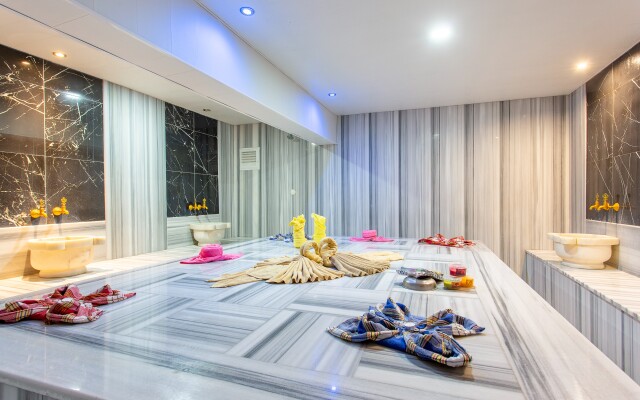 Aslan City Hotel