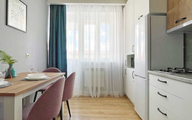 Uyutnaya vozle parka s vidom na Beshtau flat