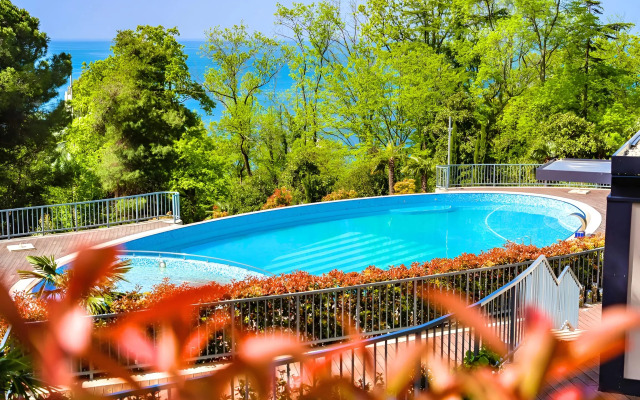 Апартаменты Просторная студия в ЖК Актер Гэлакси