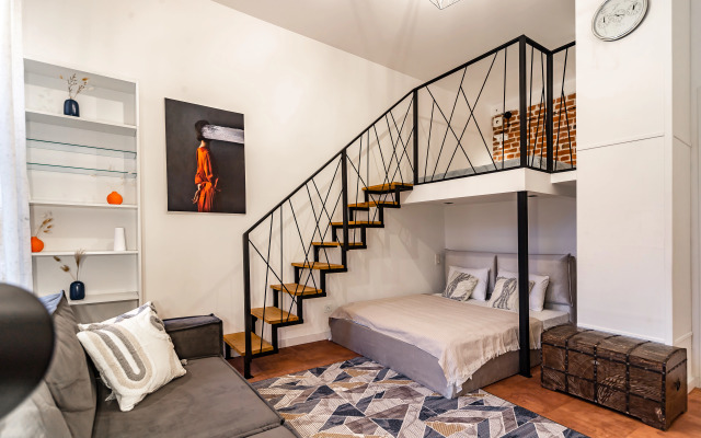 Апартаменты видовые у Сенной площади