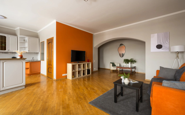 Апартаменты в видом на реку Фонтанку