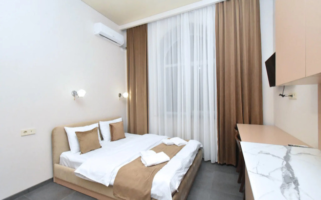 Seva Komitas Hotel