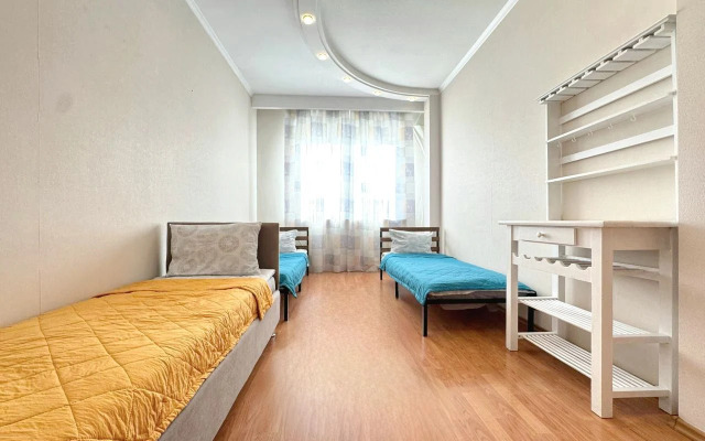 Квартира Четырехкомнатная в Центре на Островского