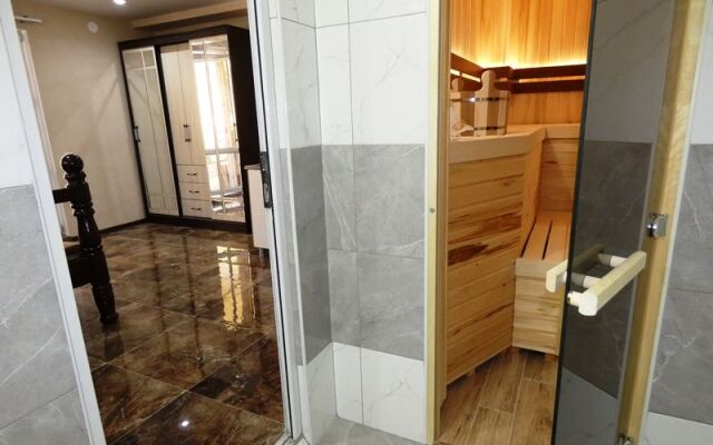 Lion Guest House