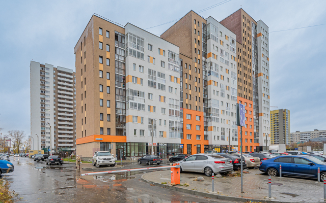 498 Na Uspenskom Prospekte Apartments