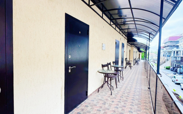 Garden Town Hotel