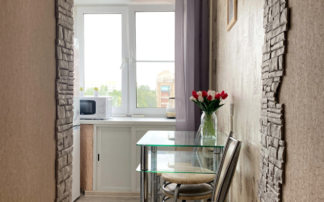 Апартаменты BestHome Большая 2-комнатная квартира рядом с парком