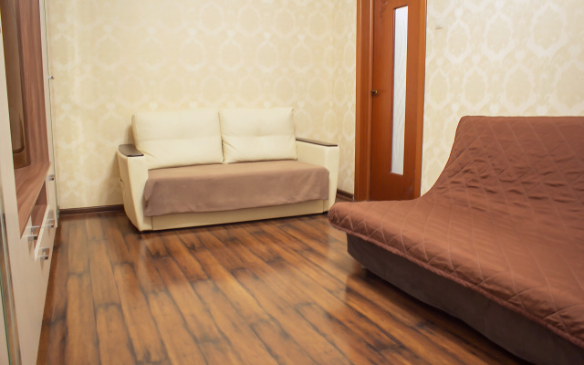 Dvukhkomnatnaya Ryadom S Almazova Flat