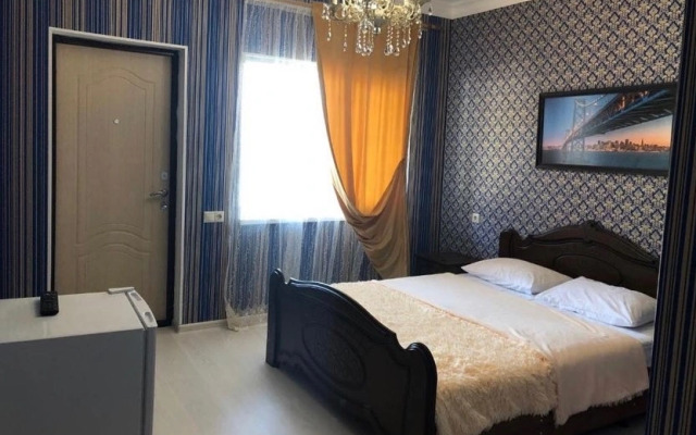 Izumrudny Guest house