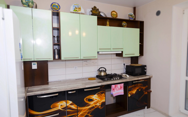 Na Artilleriyskoy Flat