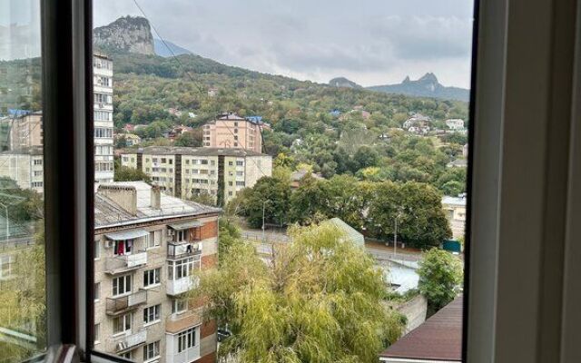 Na Ulitse Lenina 122b Flat