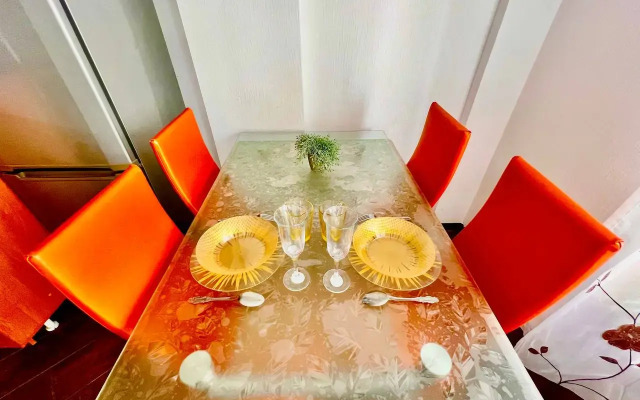Centr vostok otlichnaja na Odesskaja 44k1 Apartments