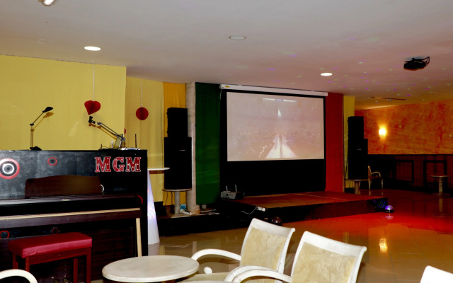 Grand Muthu Golf Plaza Hotel & Spa