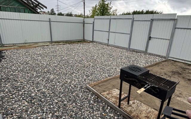 Nedaleko Ot Istoricheskogo Tsentra Guest House