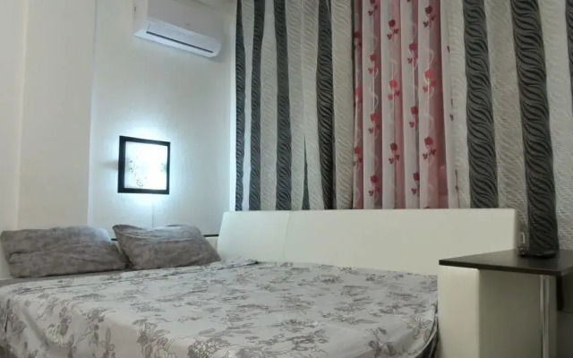 Dvukhurovnevye Na Krymskoy Ulitse 65B Apartments