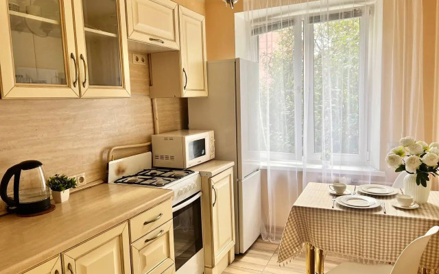 Апартаменты на улице Ельнинской 12