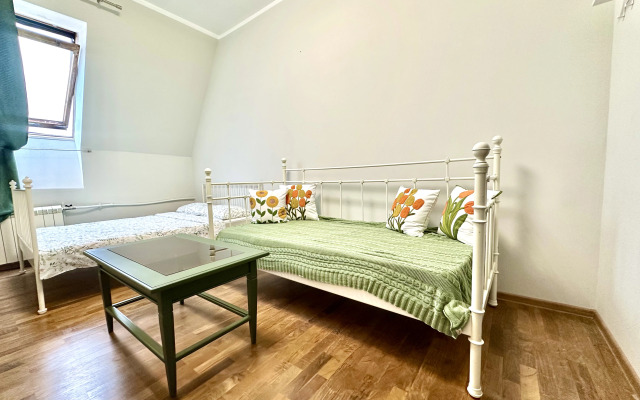 Жилое помещение бюджетное на Рубинштейна 4