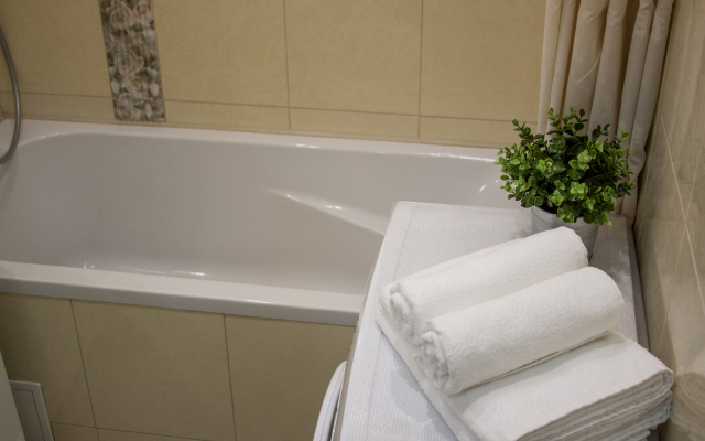 Апартаменты двухкомнатные на Пролетарской у Нижнего озера