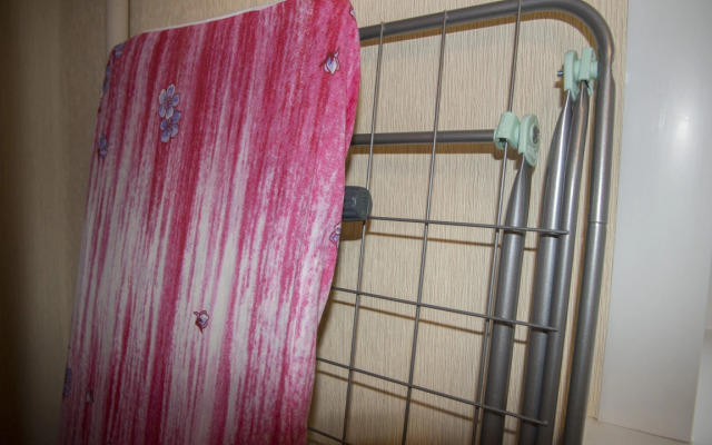 Odnokomnatnye Premium s dzhakuzi na Parizhskoj kommuny 40 Apartments
