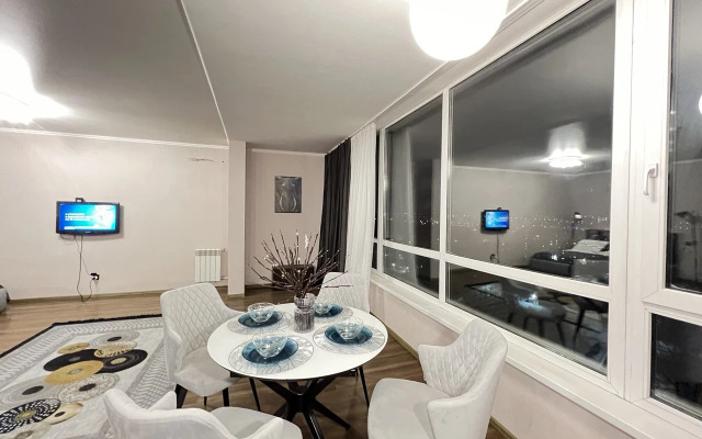 Na Ulitse Karyernaya 24 Flat
