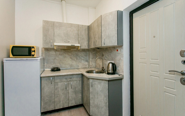 Lazurnaya Dolina 85b Flat