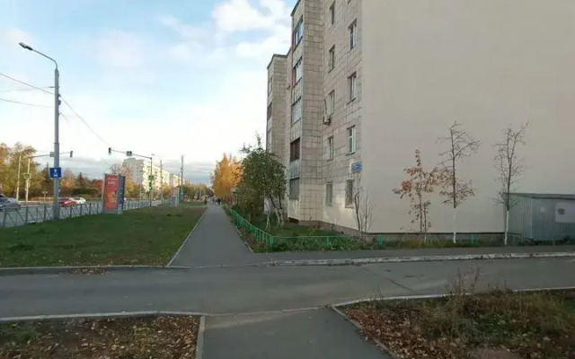 Na Prospekte Ibragimova 32a Flat