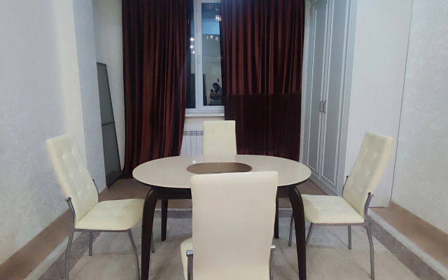 Апартаменты К112