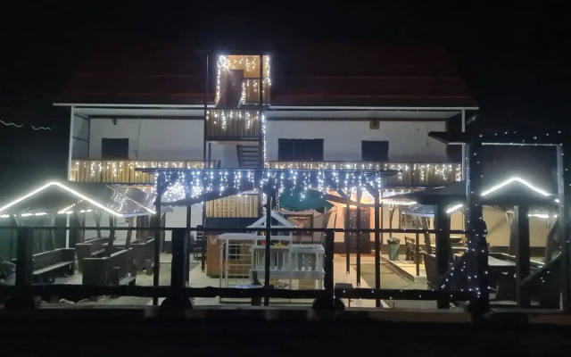 Eko-Otel Rial Lago-Naki Apart-Hotel