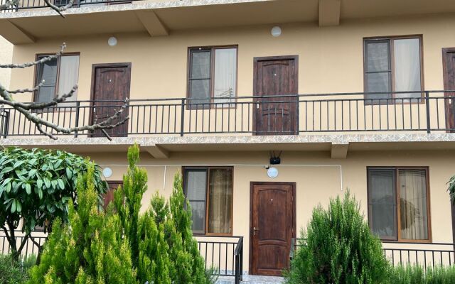 Gostevoy Dom "ilon House"