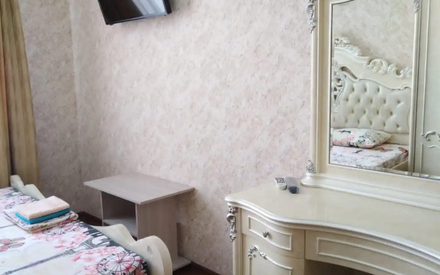 Sverdlova 37 Guest house