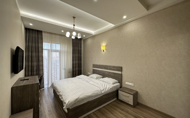 Квартира 4-я квартира на улице Каджазнуни QA444