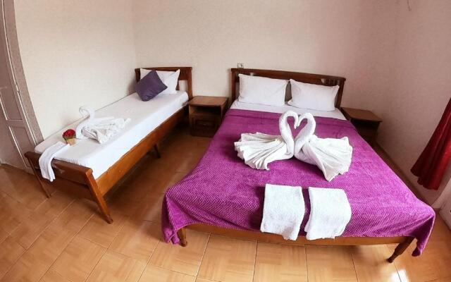 Looguna Hotel